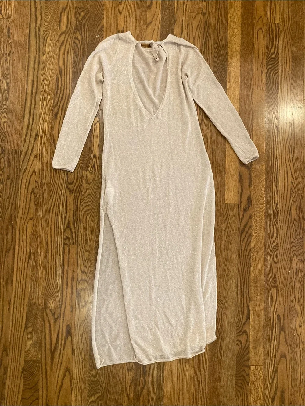 Abercrombie Long Sleeve Metallic Knit Midi Dress in Light Beige Size Large